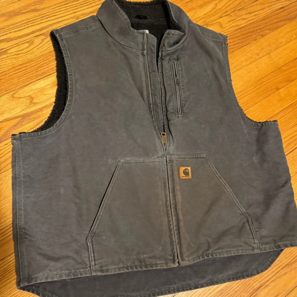Carhartt great preowned